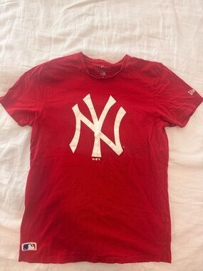 New York Yankees Red Logo Tee - New Era